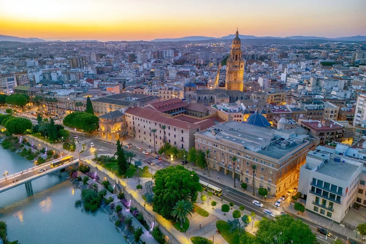 José Hurtado - Agente inmobiliario en Molina de Segura