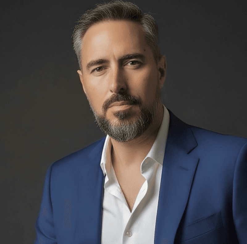 Agente inmobiliario en Fuengirola: Luis Montealegre García