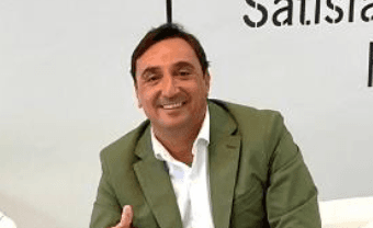 Agente inmobiliario en Gràcia: Enrique Paredes García