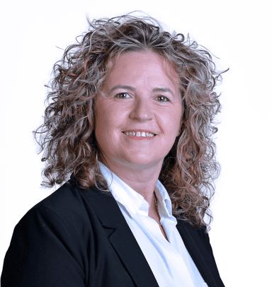 Agente inmobiliario en L'Olleria: Esmeralda Francés Albiñana
