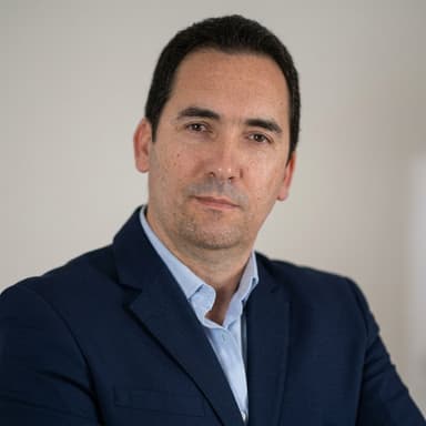 Agente inmobiliario en Salamanca: Emilio Rivas