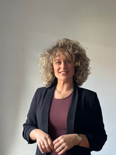Agente inmobiliario en Bilbao: Ane Miren Navarro Aparicio