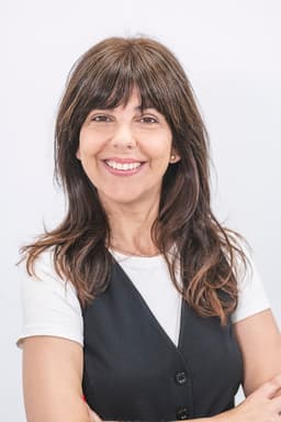 Mari Carmen Ruiz Huertas - Agente inmobiliario en Sevilla