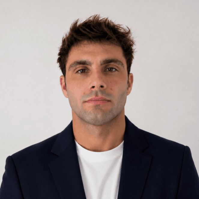 Agente inmobiliario en Torrevieja: Raúl Mera Martínez