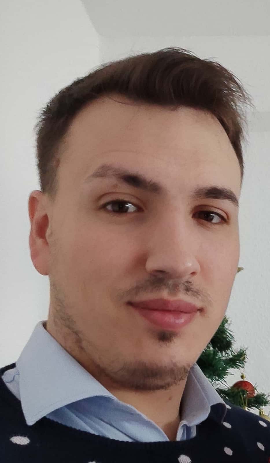 José Antonio Caparrós - Agente inmobiliario en Almería