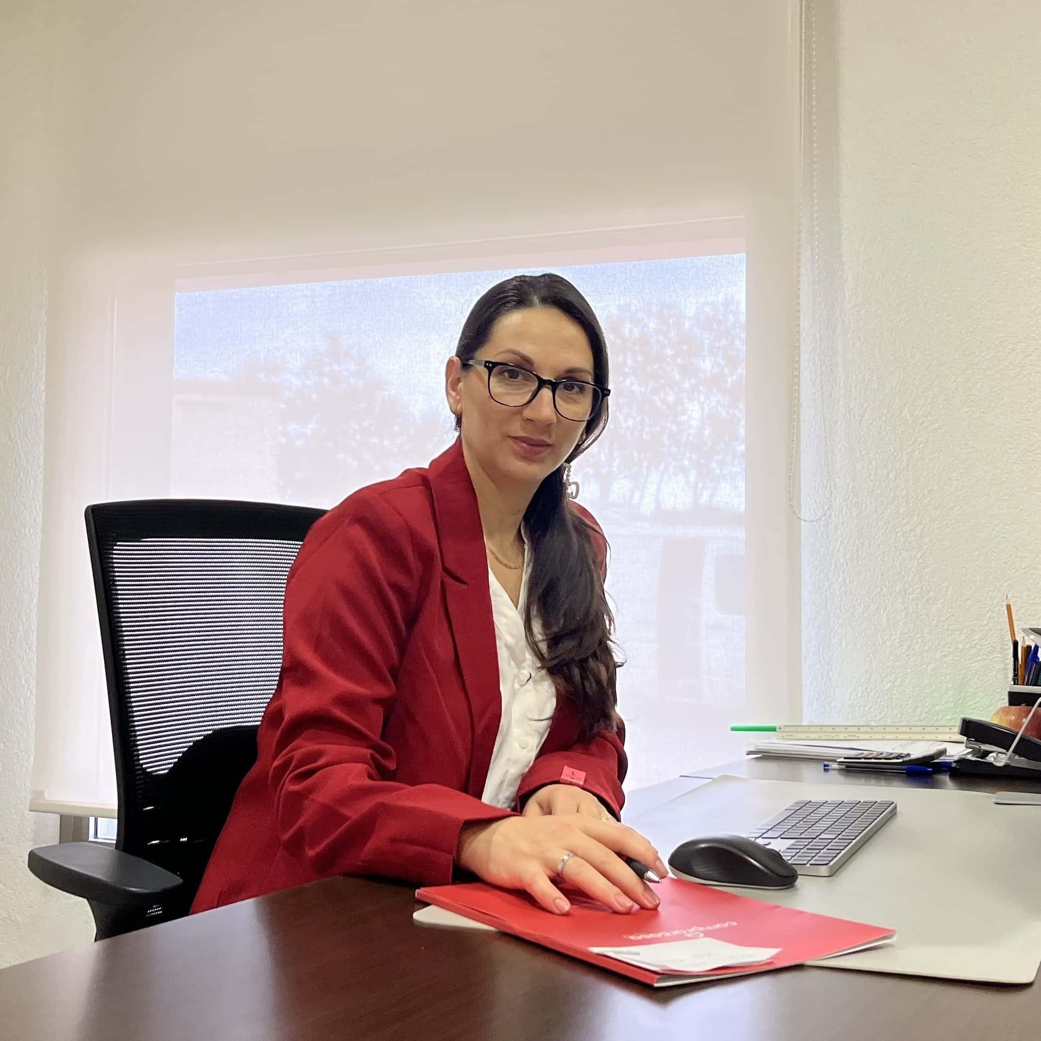 Anca Tivda - Agente inmobiliario en Sant Pere Pescador