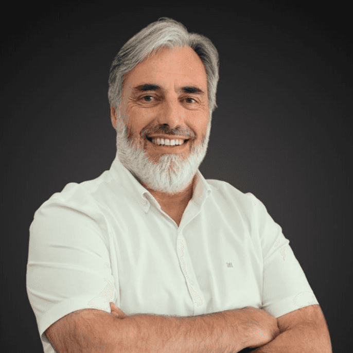 Ernesto Spada - Agente inmobiliario en Distrito Centro