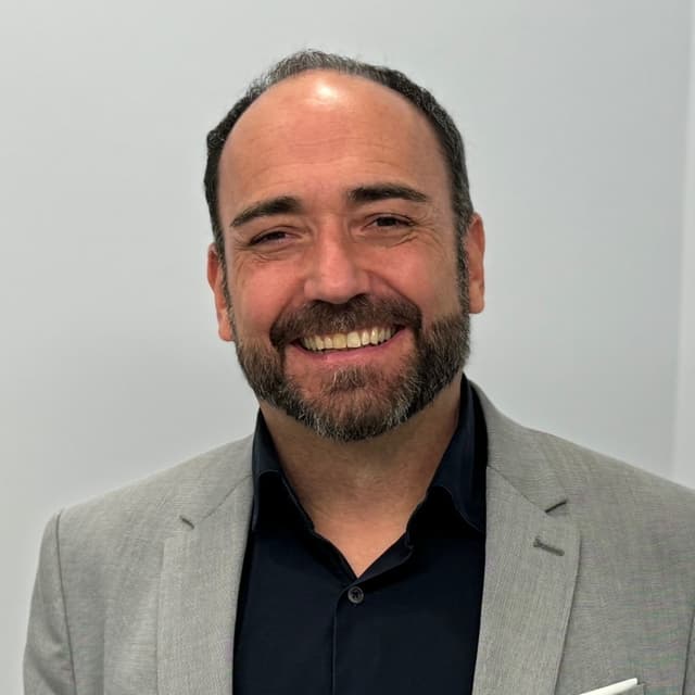 Óscar Orce Caballer - Agente inmobiliario en Castelldefels