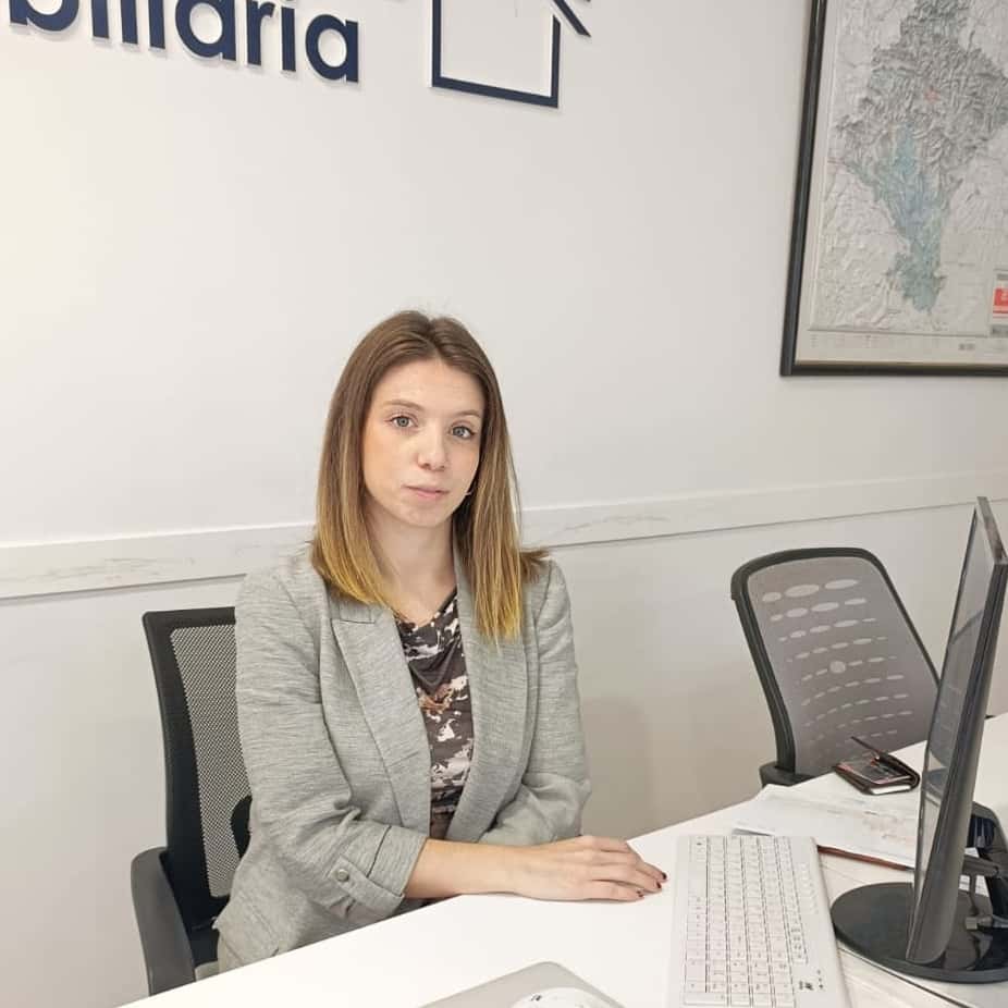 Andrea Serrano - Agente inmobiliario en Pamplona
