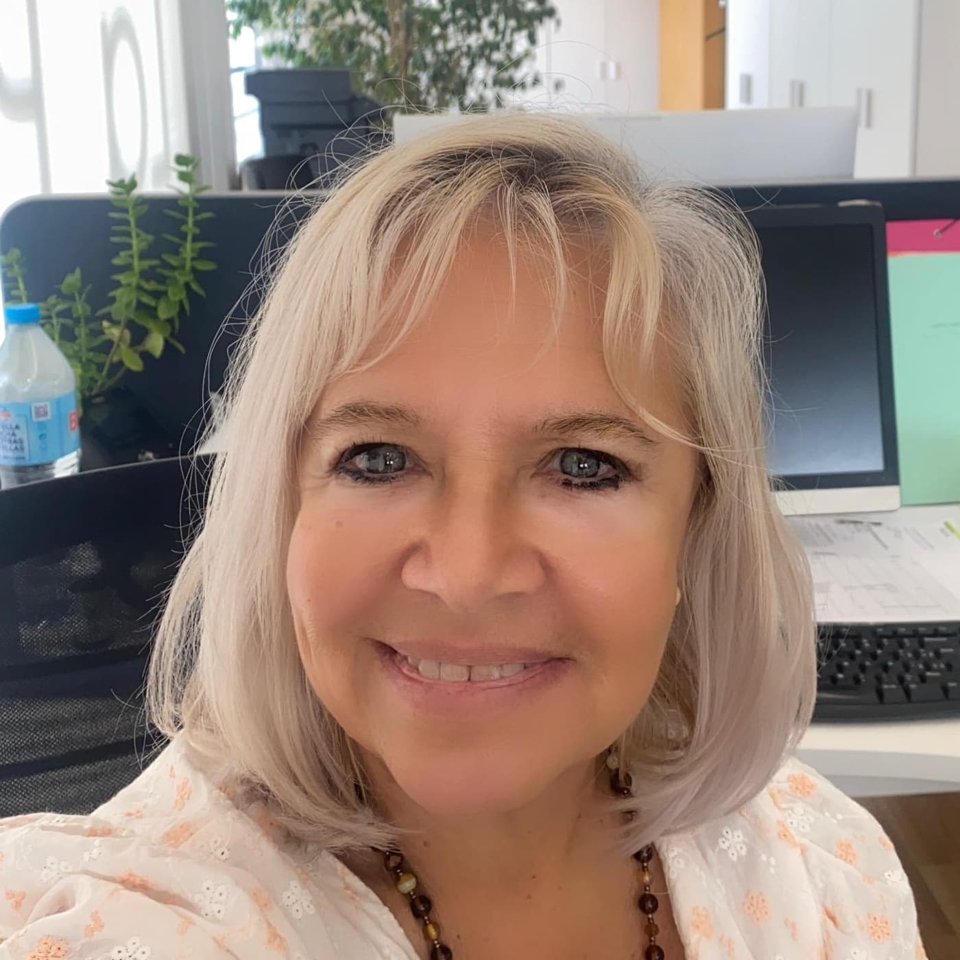 Agente inmobiliario en Santa Bàrbara: Claudia Villamor