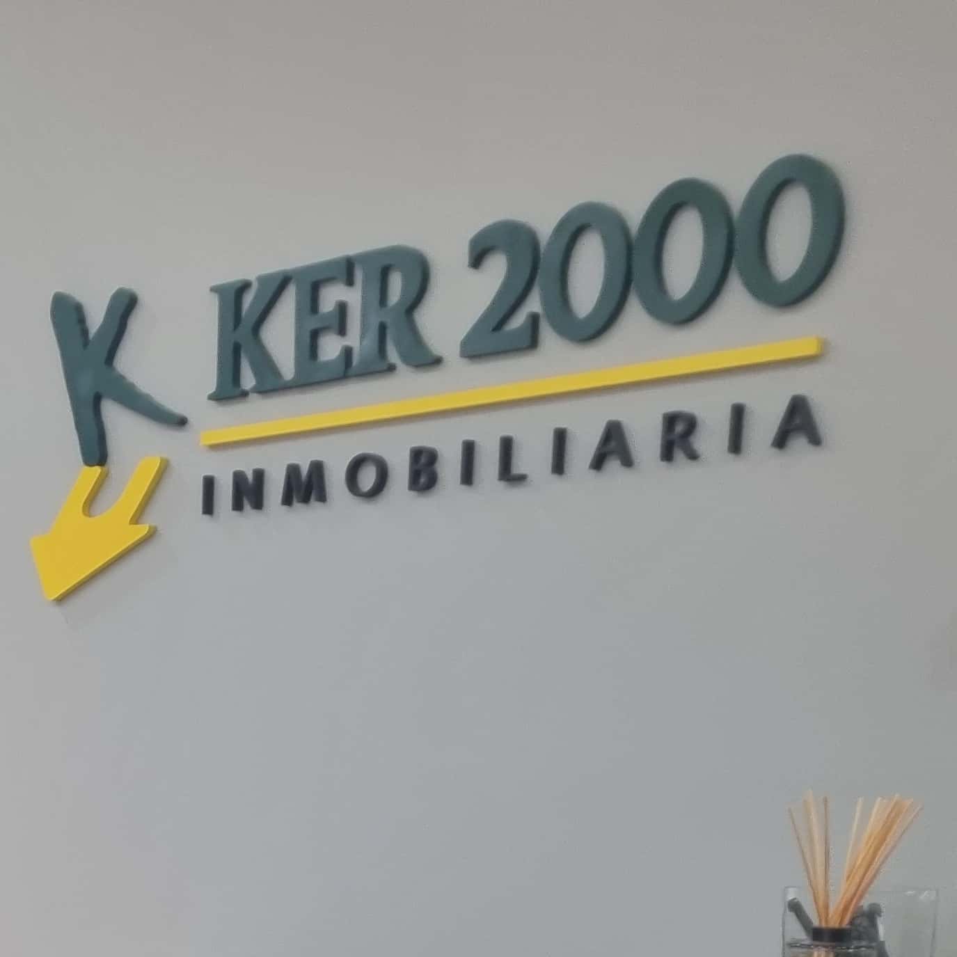 Ker 2000 Inmobiliaria - Agente inmobiliario en Valladolid