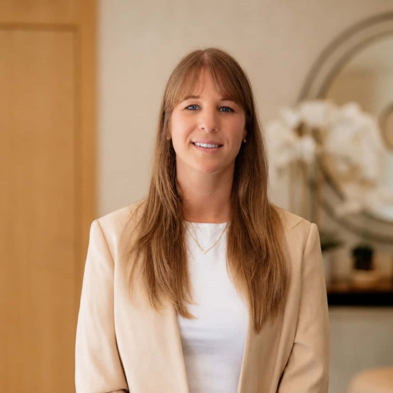 Selina Sander - Agente inmobiliario en Xàbia