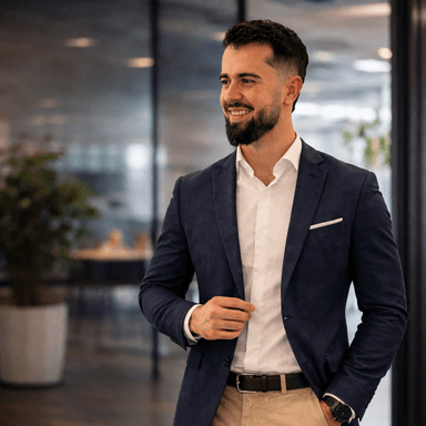 Agente inmobiliario en Terrassa: Adrián Hueso Ponce