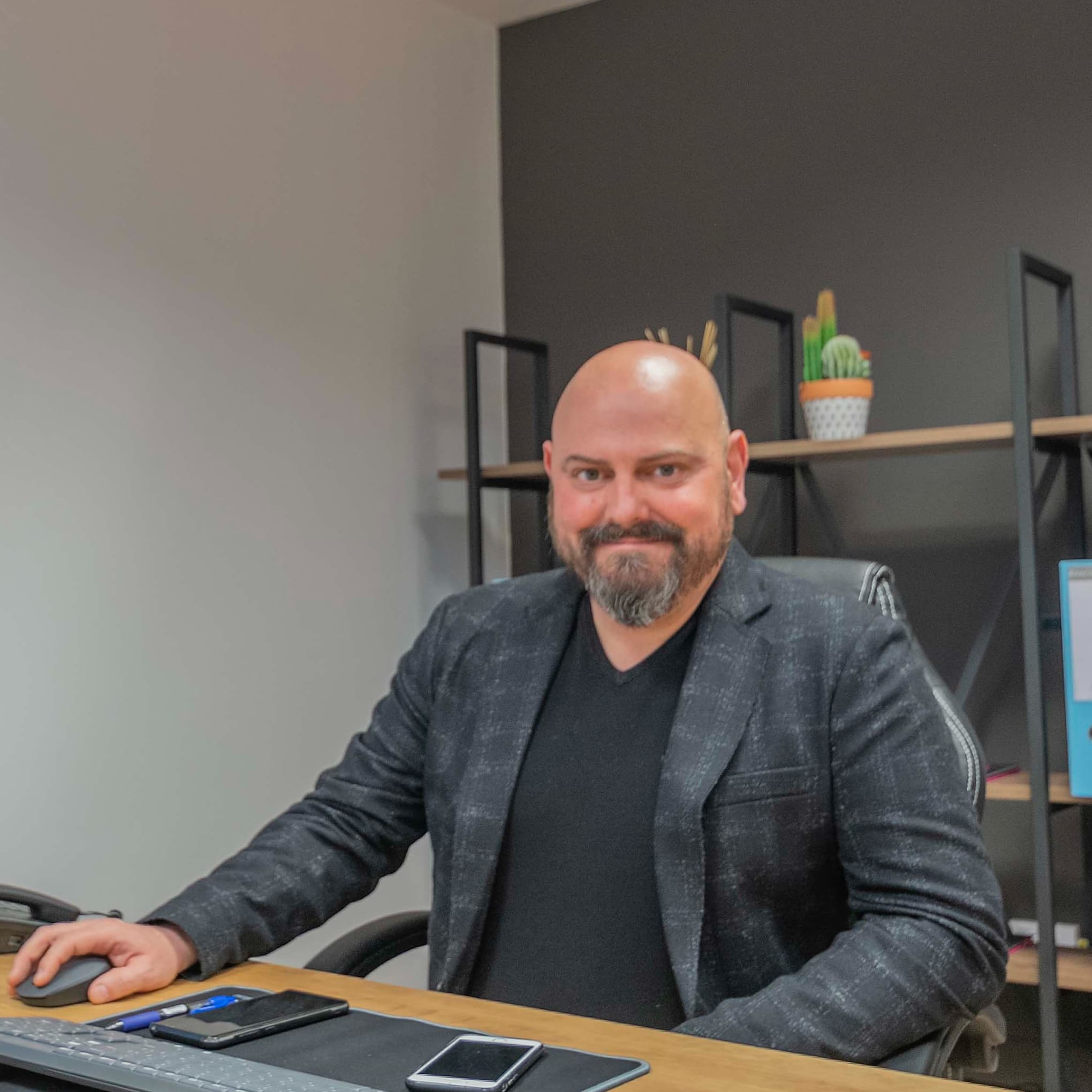 Agente inmobiliario en Manresa: Toni Chinchilla Poza