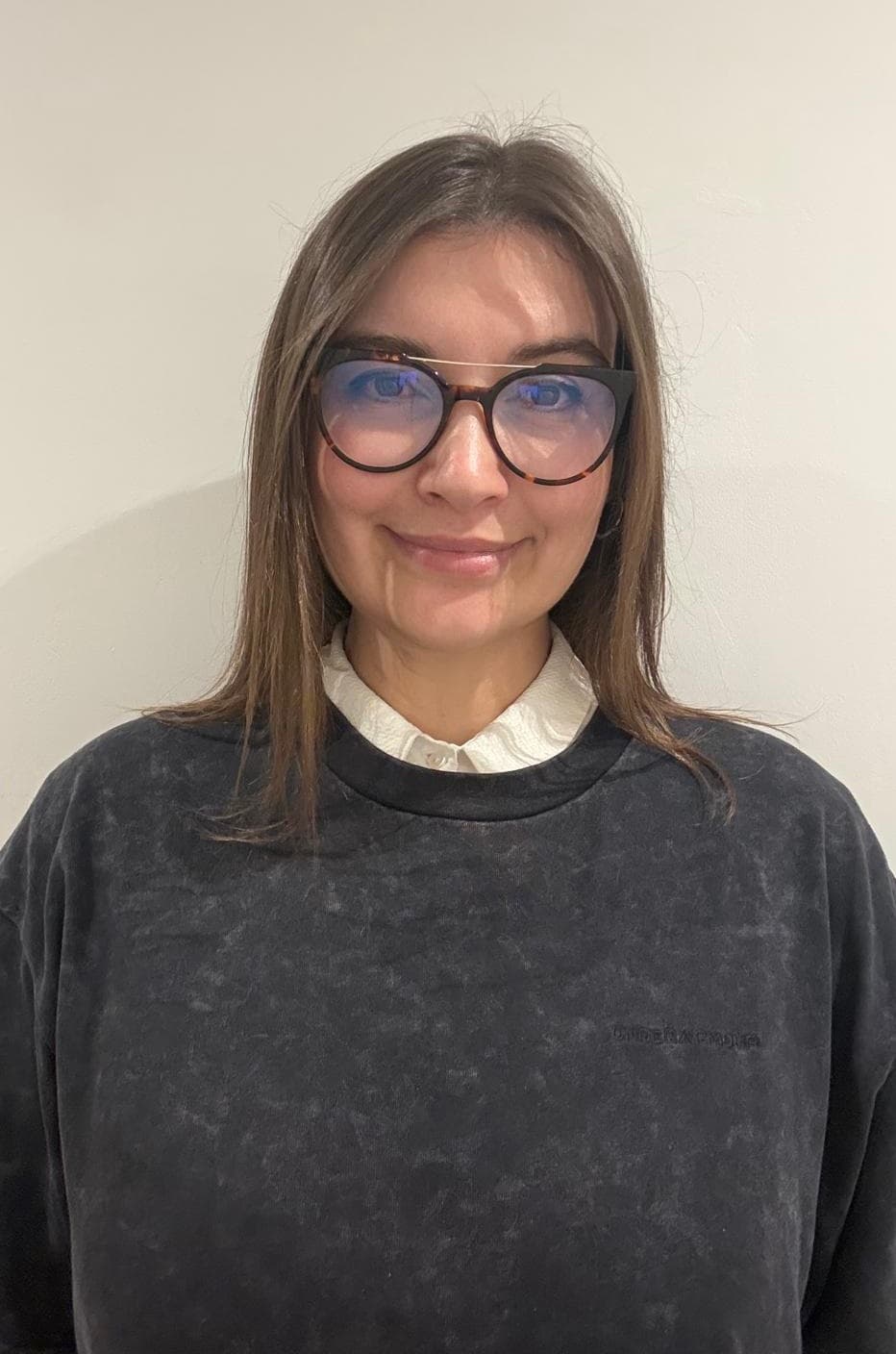 Agente inmobiliario en Palma: Ina Mahmutaj Stase