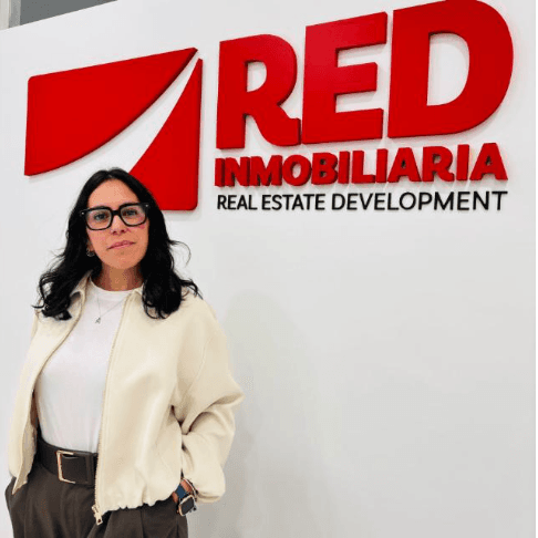 Agente inmobiliario en Granada: Elisabeth Jiménez López