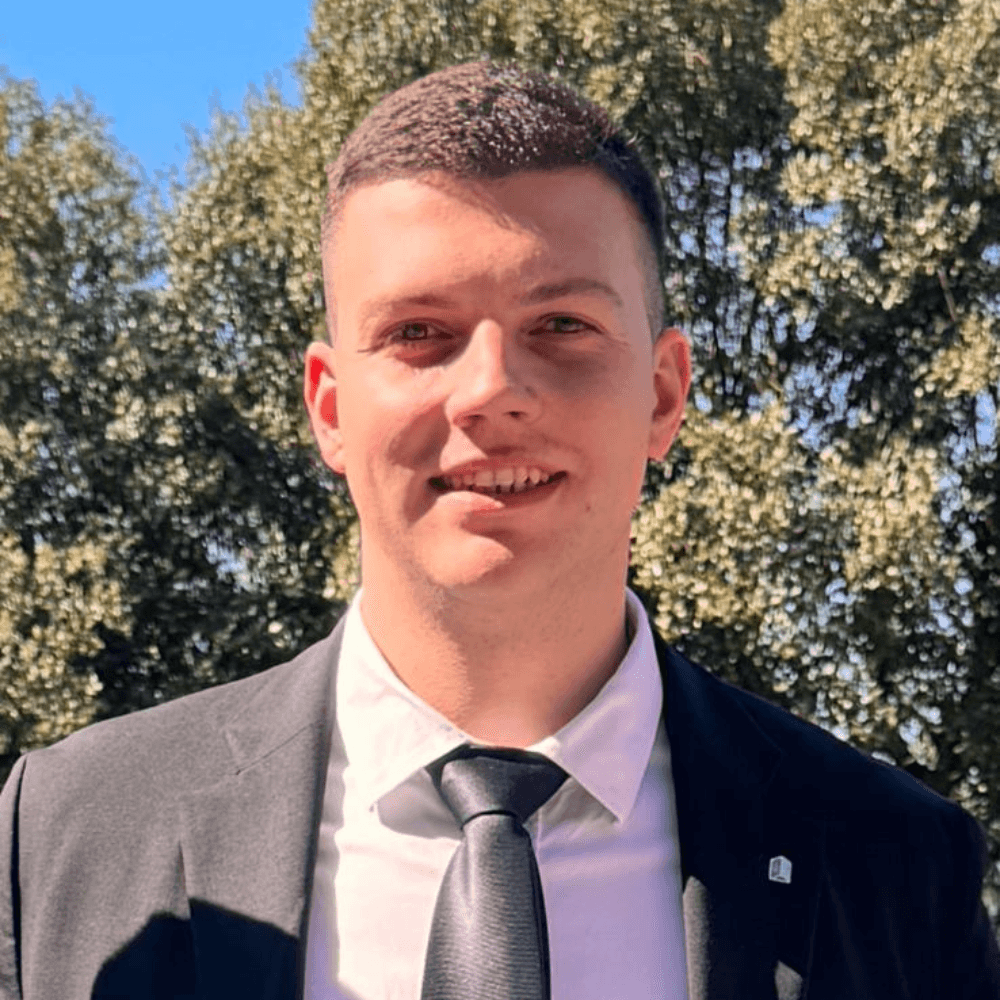 César Cervi - Agente inmobiliario en Barcelona