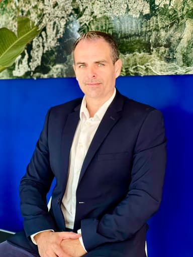 Agente inmobiliario en Dénia: César Parra Astudillo