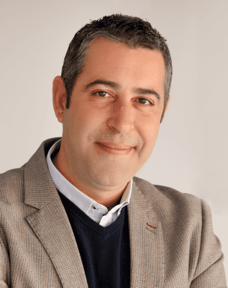 Andres Gustavo Broullon - Agente inmobiliario en Alicante