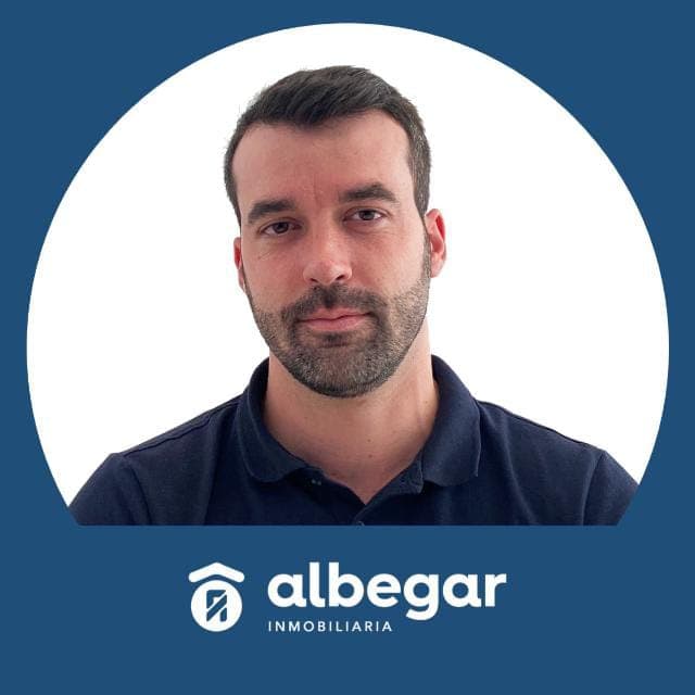 Agente inmobiliario en València: Alberto Navarro
