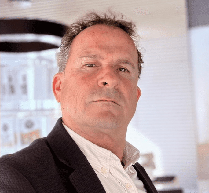 Víctor Soriano Jaure - Agente inmobiliario en Murcia