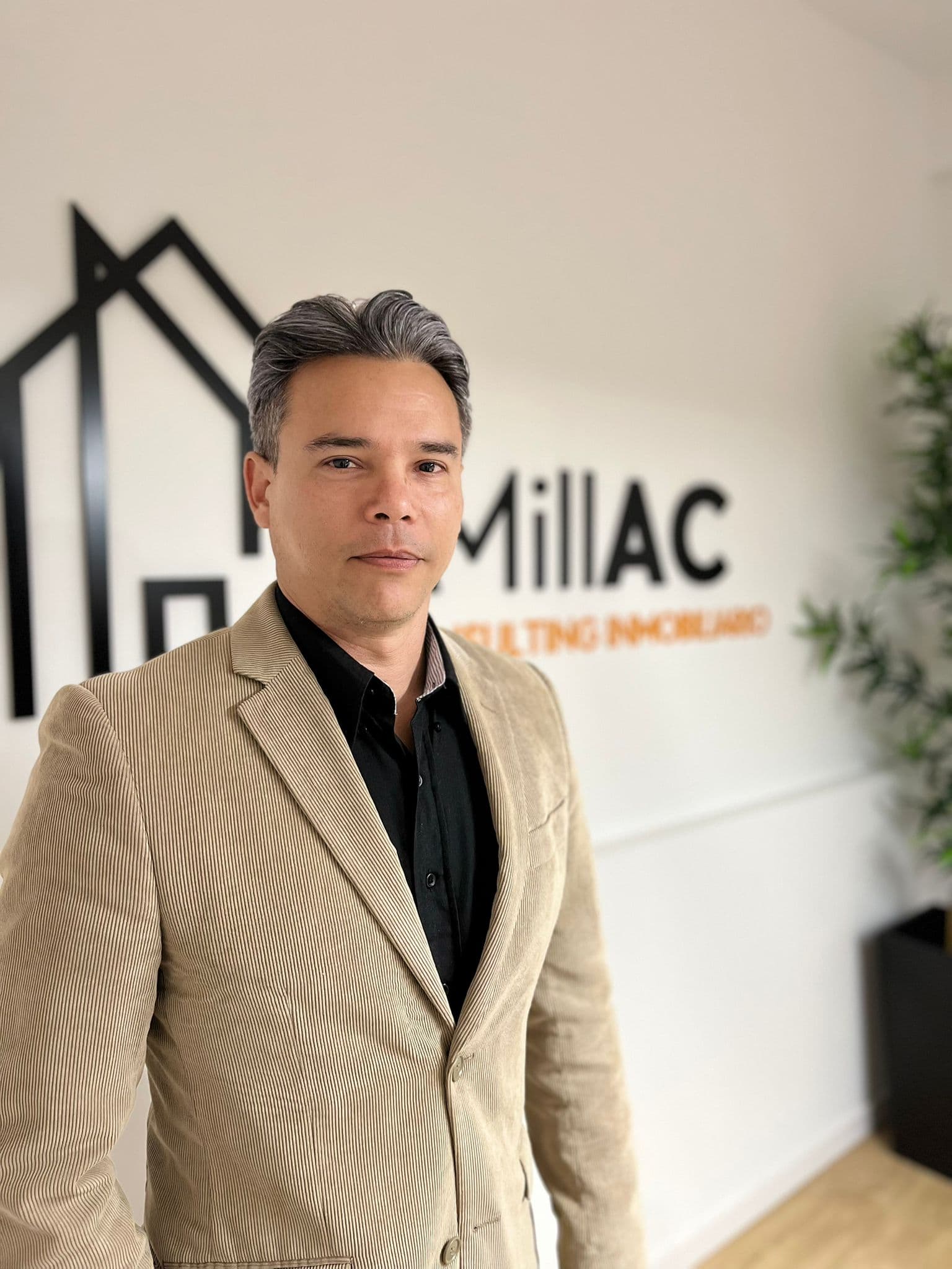 Agente inmobiliario en Madrid: Richard Lalín Daal