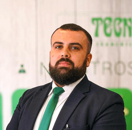 Adonis Cairós Cabrera - Agente inmobiliario en La Laguna