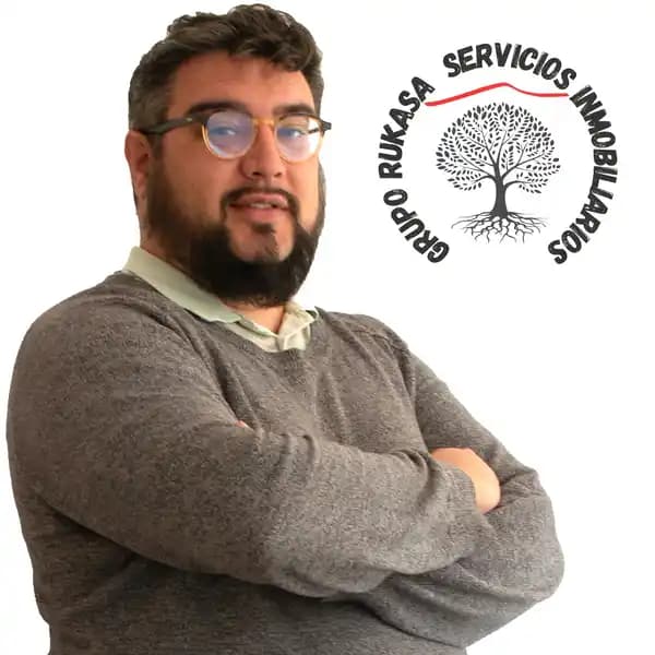 Agente inmobiliario en Roquetas de Mar: Luis D. Díaz Velázquez