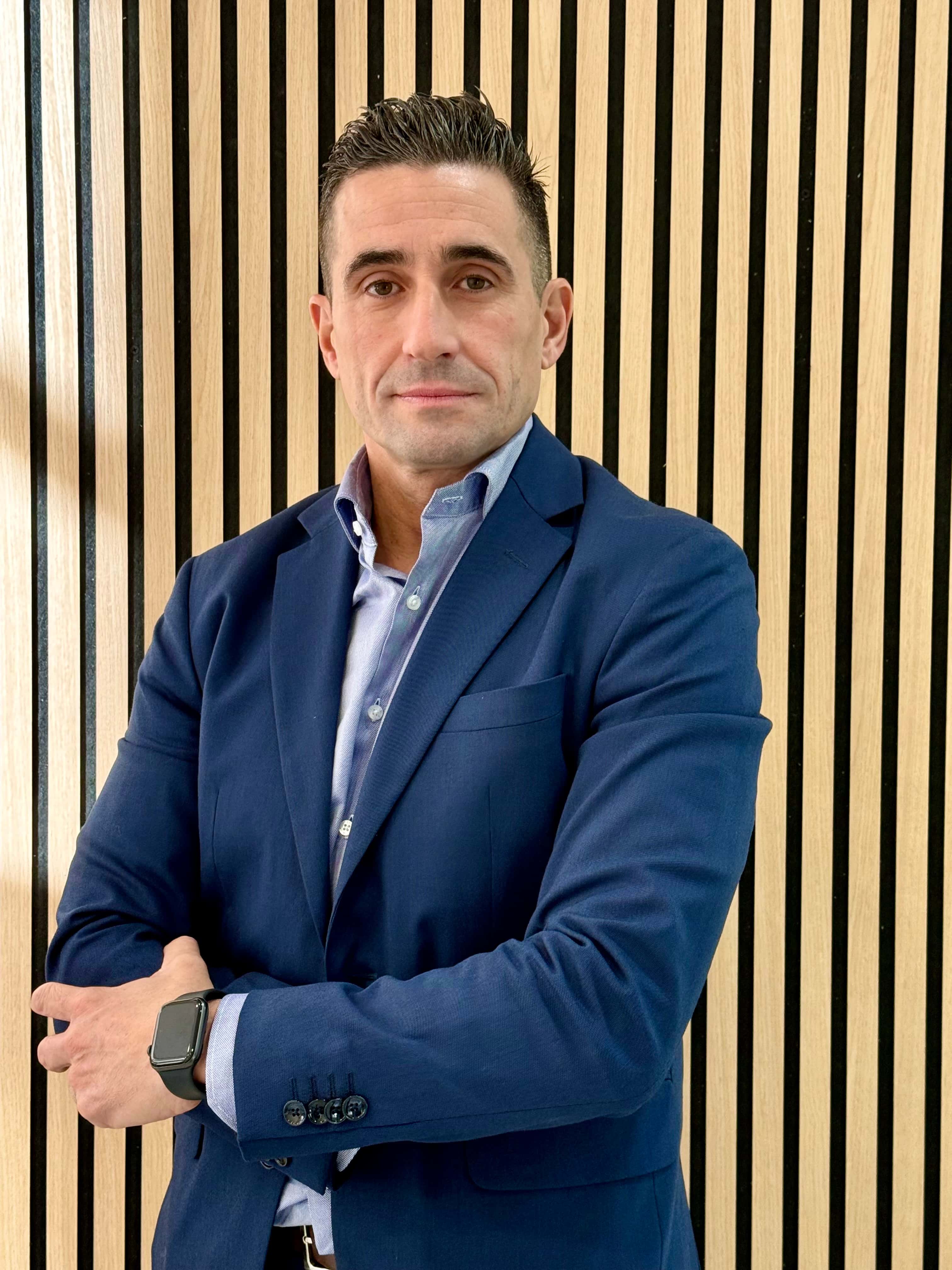 Julio Alberto Domínguez Sardón - Agente inmobiliario en Alcorcón