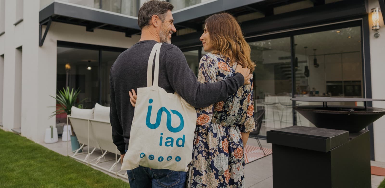 Oriol Banús Immobiliària IAD - Agencia inmobiliaria en Vallmoll