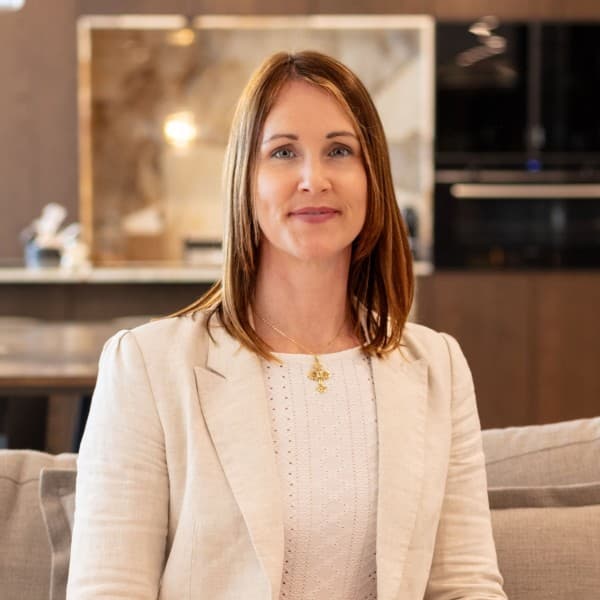 Agente inmobiliario en Xàbia: Samantha Clark