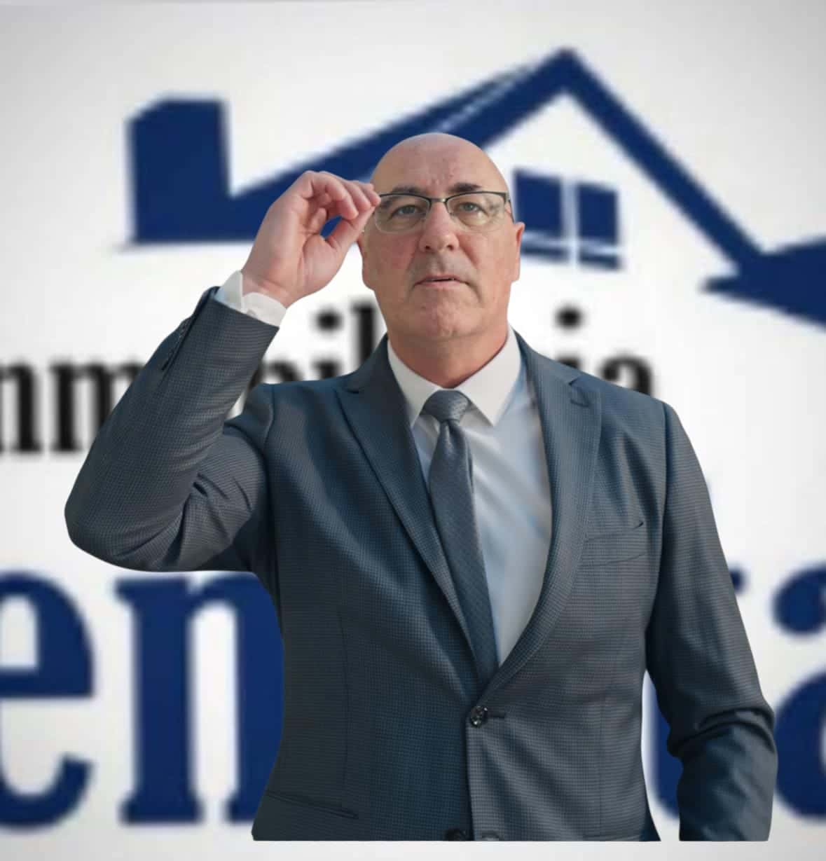 Óscar Bentata - Agente inmobiliario en Ceuta