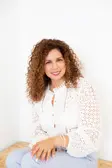 Stephanie Leyton