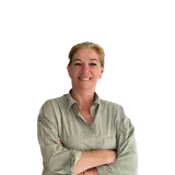 Adriana Zarzo - Agente inmobiliario en Llíria