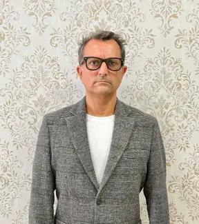 Agente inmobiliario en Cornellà de Llobregat: Oscar Molleví Fernández
