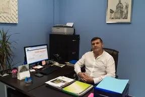 Agente inmobiliario en Manzanares: Victor A Perez Ruiz Sana Quiteria