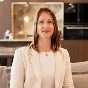 Agente inmobiliario en Xàbia: Samantha Clark