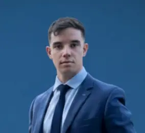 Agente inmobiliario en Parla: Aitor Pérez Torvisco