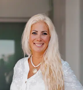 Agente inmobiliario en Santa Pola: Michelle  Scarton