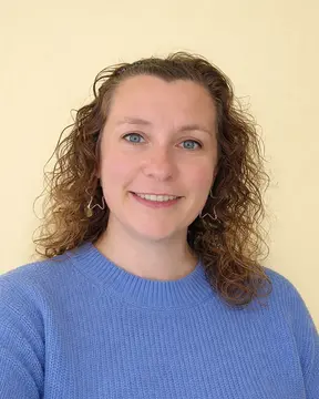 Agente inmobiliario en Oliva: Elodie Burdalo Laurent