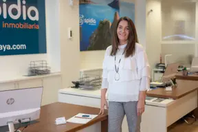 Agente inmobiliario en Águilas: Amparo Gambín