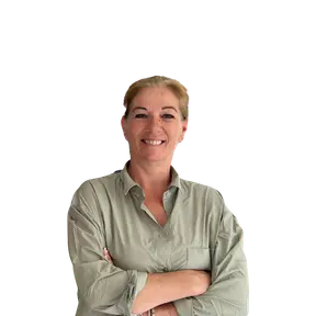 Agente inmobiliario en Llíria: Adriana Zarzo