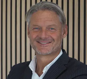 Agente inmobiliario en Las Lagunas de Mijas: Peter Kaarsberg