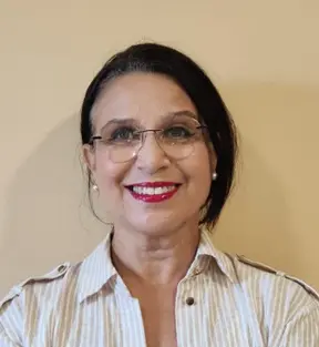 Agente inmobiliario en Lepe: Trinidad Contreras Santos