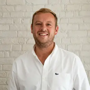 Agente inmobiliario en Estepona: Thomas Marray