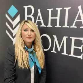 Agente inmobiliario en Santander: Estrella Pepelyaeva