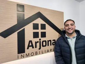 Agente inmobiliario en Lucena: Antonio Lucena Valle