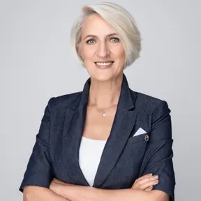 Agente inmobiliario en Altea: Virginija Korvin