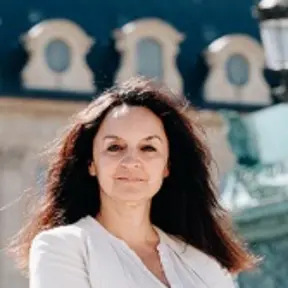 Agente inmobiliario en Pozuelo de Alarcón: Beatriz Aladrén Pascual