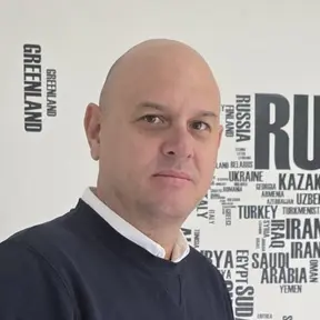 Agente inmobiliario en Aínsa: Francisco H. Rosales Valdés